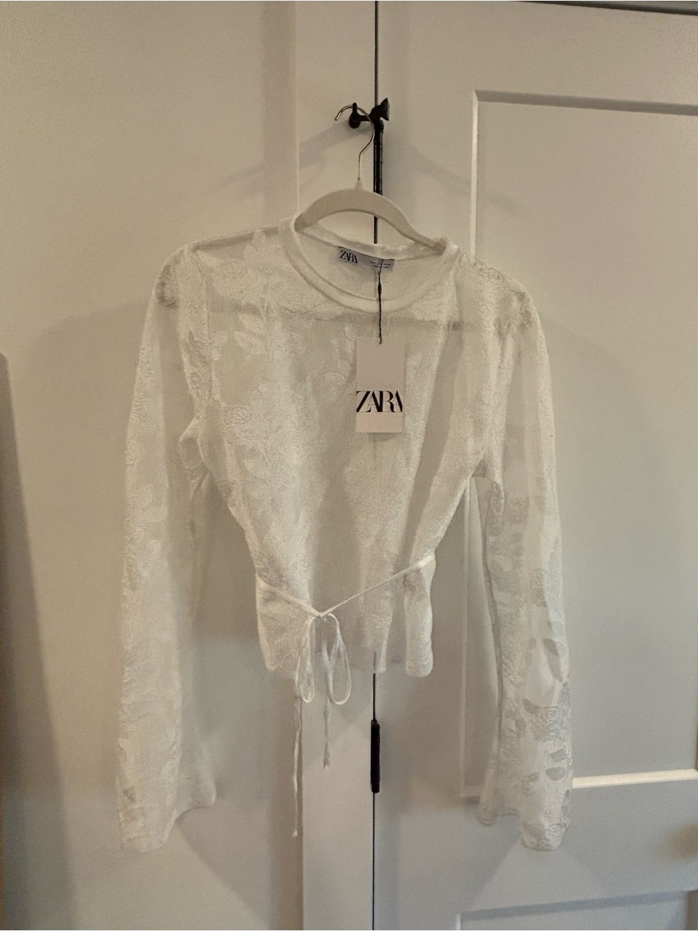 Zara White Lace Long-Sleeve Tie-Front Top